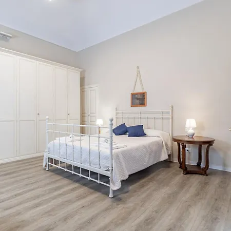 H11 The Kingdom's Centro-sanremo Apartment *