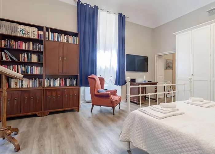 H11 The Kingdom's Centro-sanremo Apartment